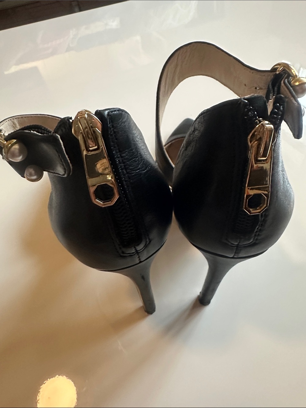 Louise et Cie Black Pointed Leather Crisscross Ankle-Strap Heels - Picture 6 of 6